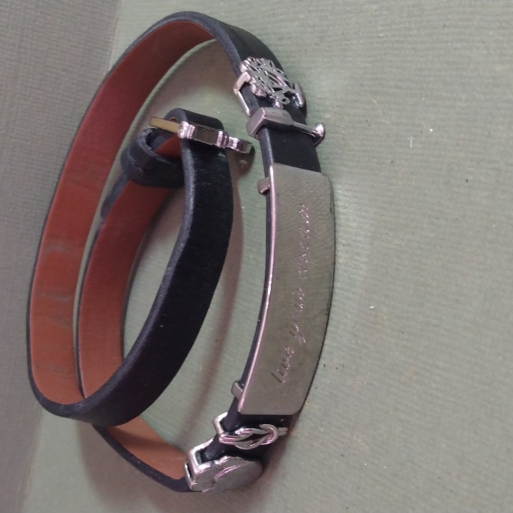 Wrap around slide charm bracelet
